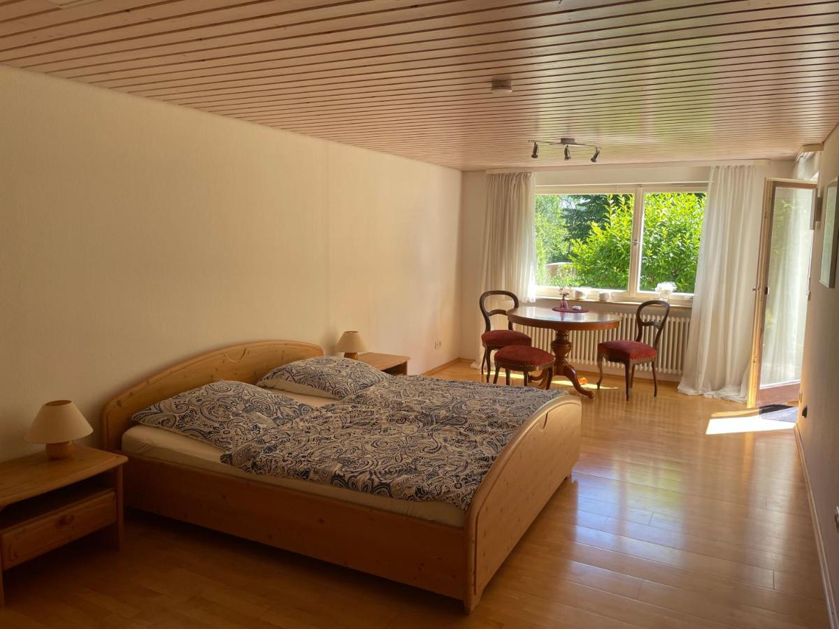 2-Zimmer-Nichtraucher-Ferienwohnung Strobel Tuebingen Exterior photo