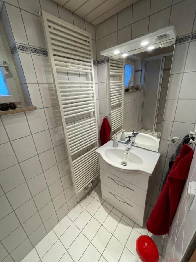 2-Zimmer-Nichtraucher-Ferienwohnung Strobel Tuebingen Exterior photo